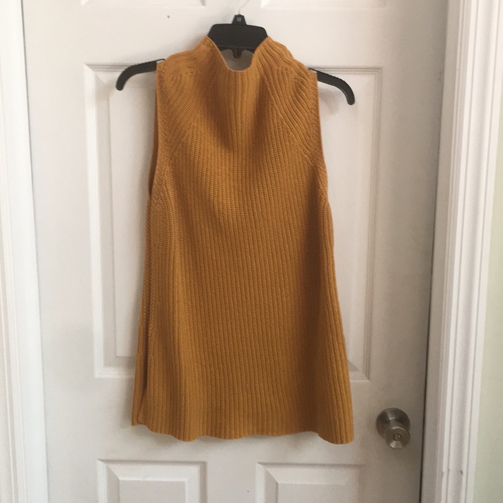 Mustard yellow long sweater tank top - size med